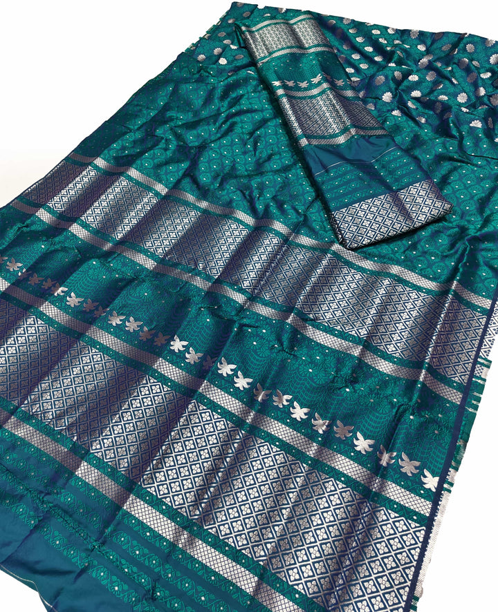 সূতাৰ- কাম (Dhaga-Work) মিক্স ছেট মেখলা চাদৰ