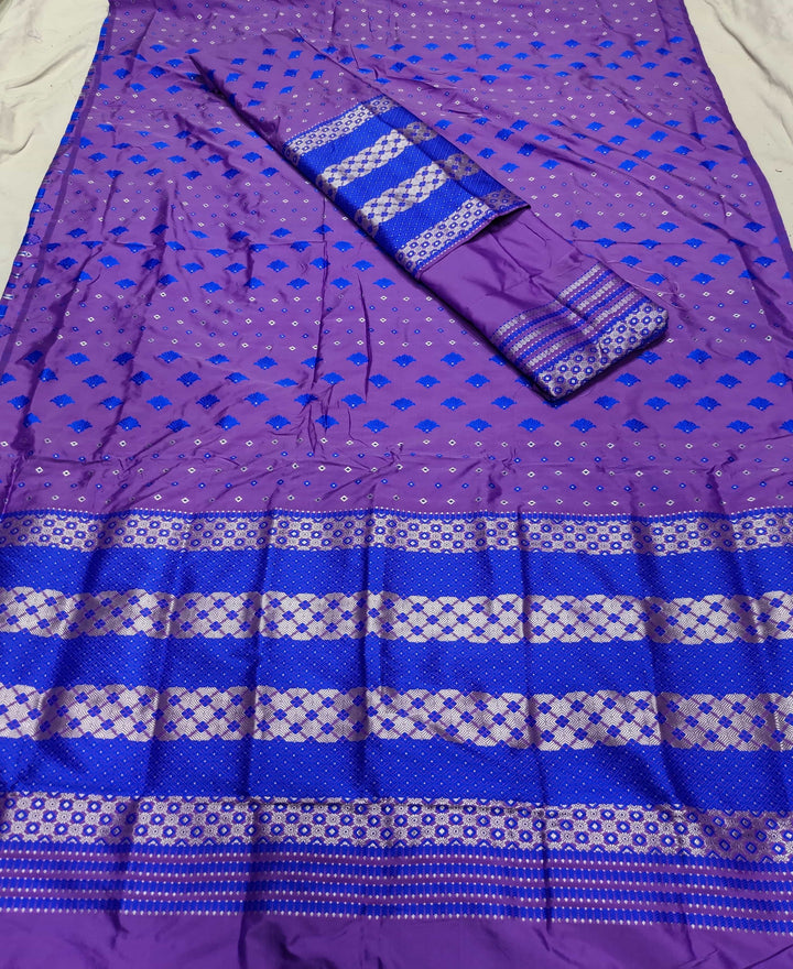 সূতাৰ- কাম (Dhaga-Work) মিক্স ছেট মেখলা চাদৰ
